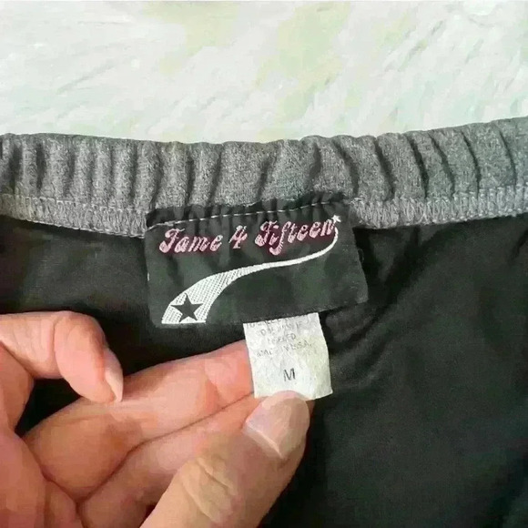 Fame 4 Fifteen Y2K Athletic Stripe Skirt Built In Shorts Medium - Picture 4 of 6